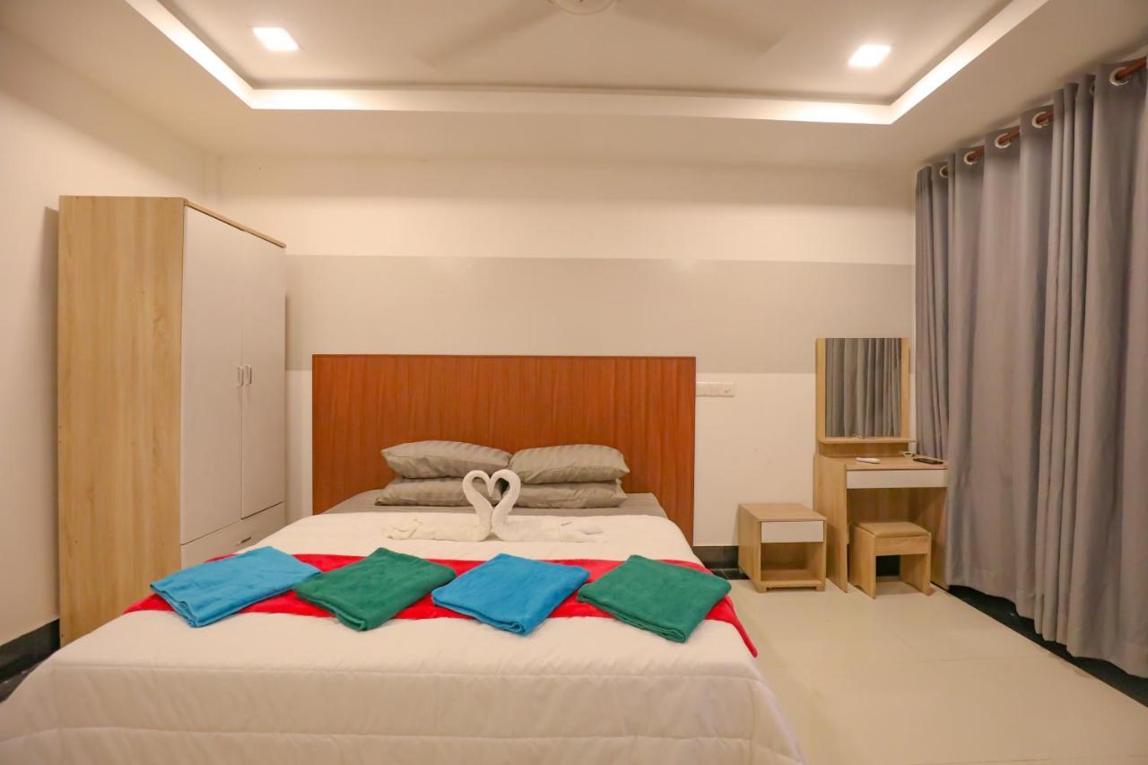 Aqua Blu Thoddoo Hotel Bagian luar foto
